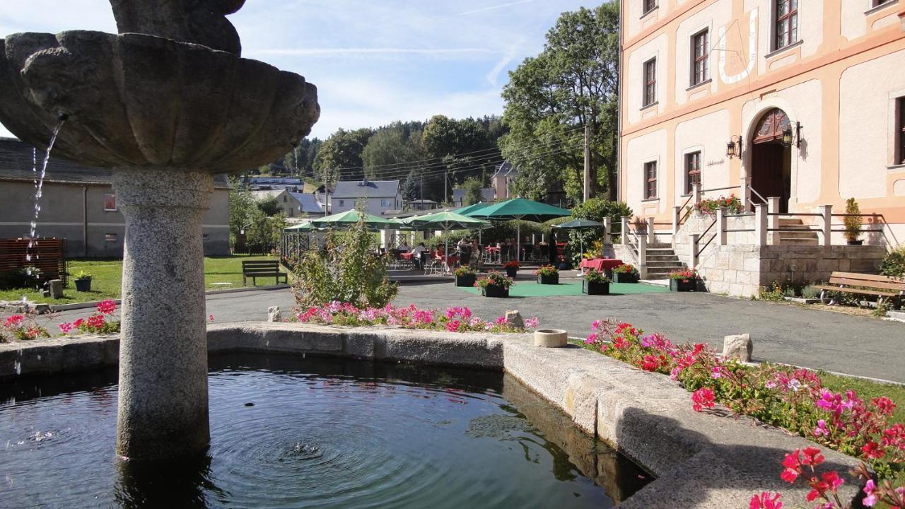 Hotel Garni Schloss Schoenberg Bad Brambach Luaran gambar